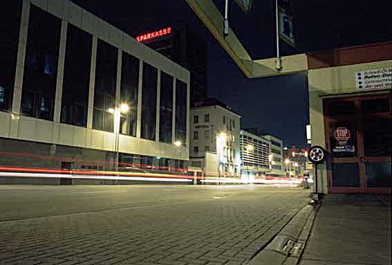 L'hfn, Rheinuferstraße